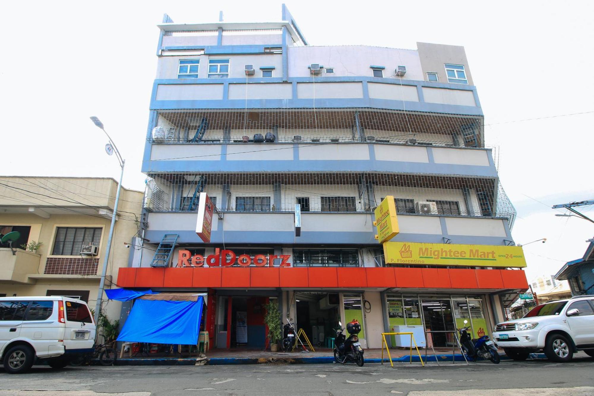 Reddoorz @ P Florentino Street Sampaloc Manila Exteriér fotografie